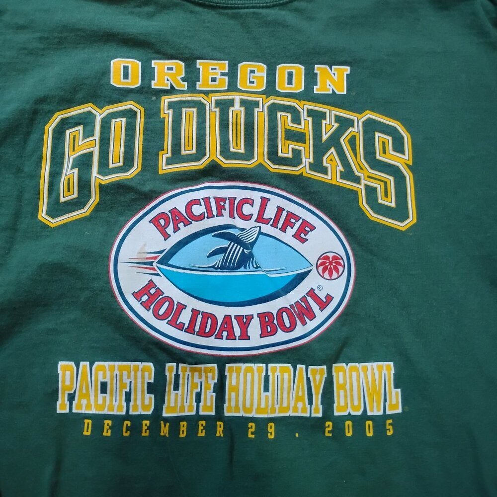 Vintage Oregon Ducks Holiday Bowl 2005 Long Sleeve T-Shirt